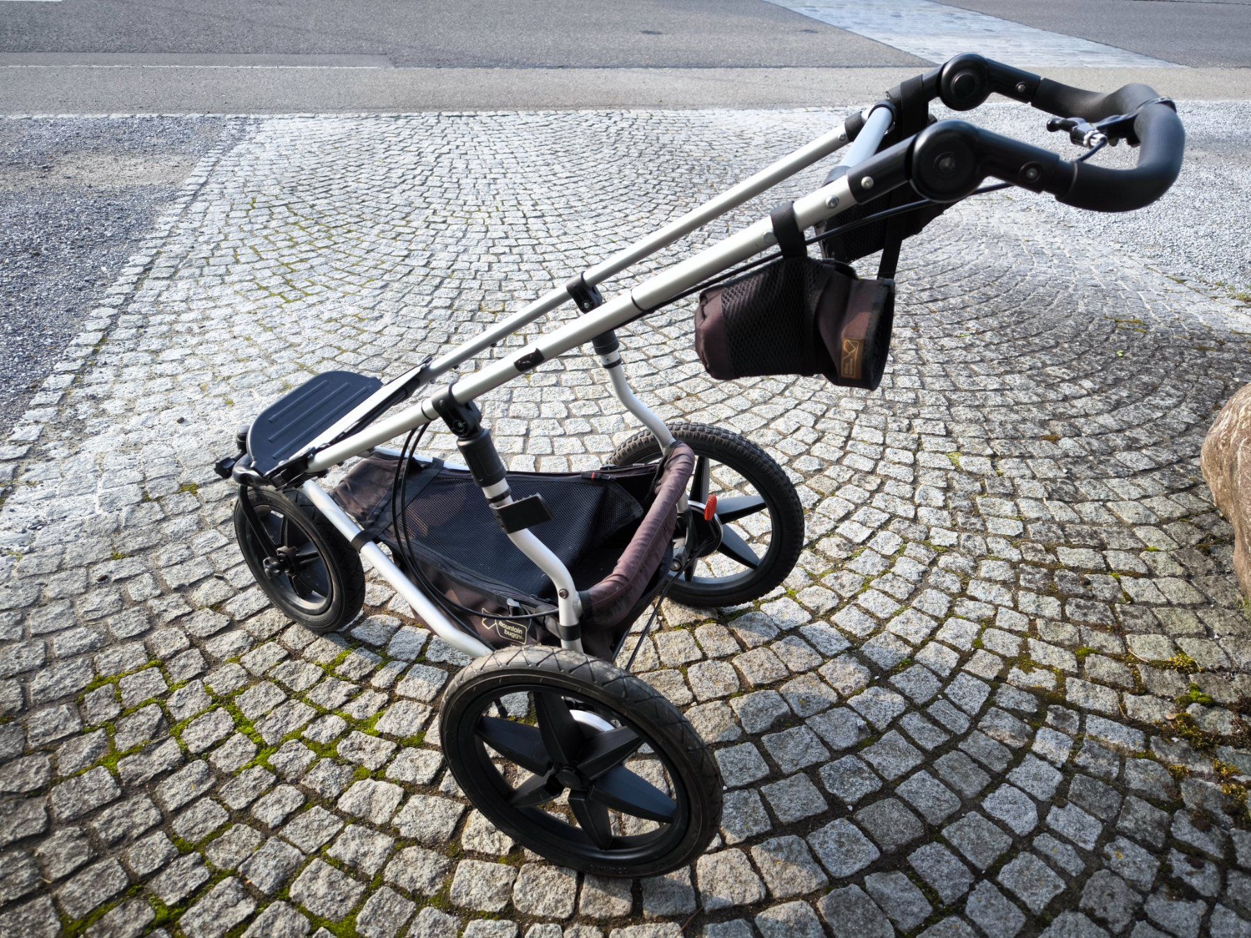 Mountain Buggy Kinderwagen: Mountain Buggy Terrain mit Zubehör – Gebraucht aus Brütten von Auctionboy 6
