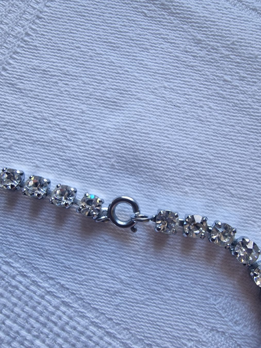 Ketten: Vintage Diamantè Collier – Gebraucht aus St. Niklausen LU von wishbonerfb 1