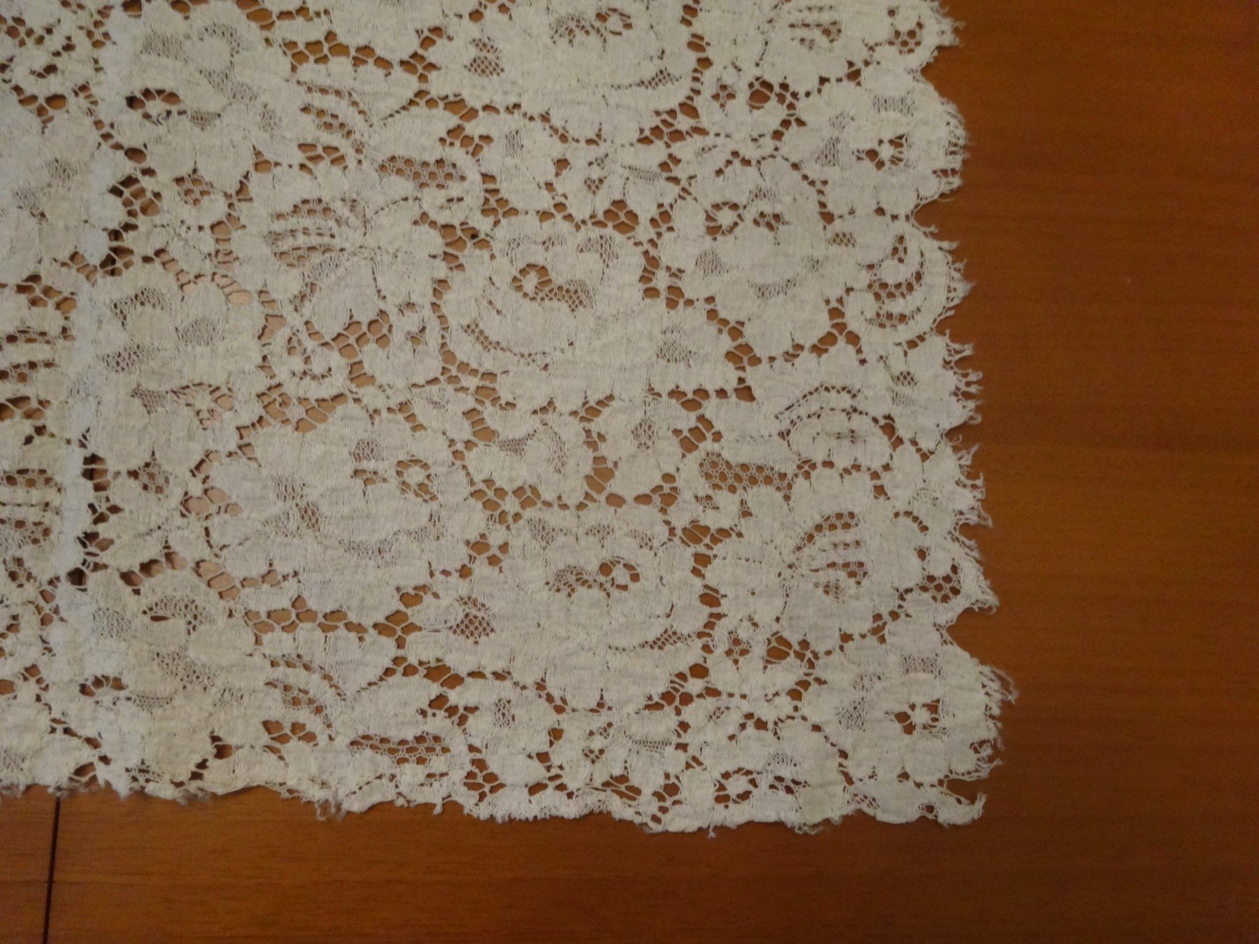 Stoffe: Dentelle de Calais – Neu und originalverpackt aus Biel/Bienne von milamila02 2