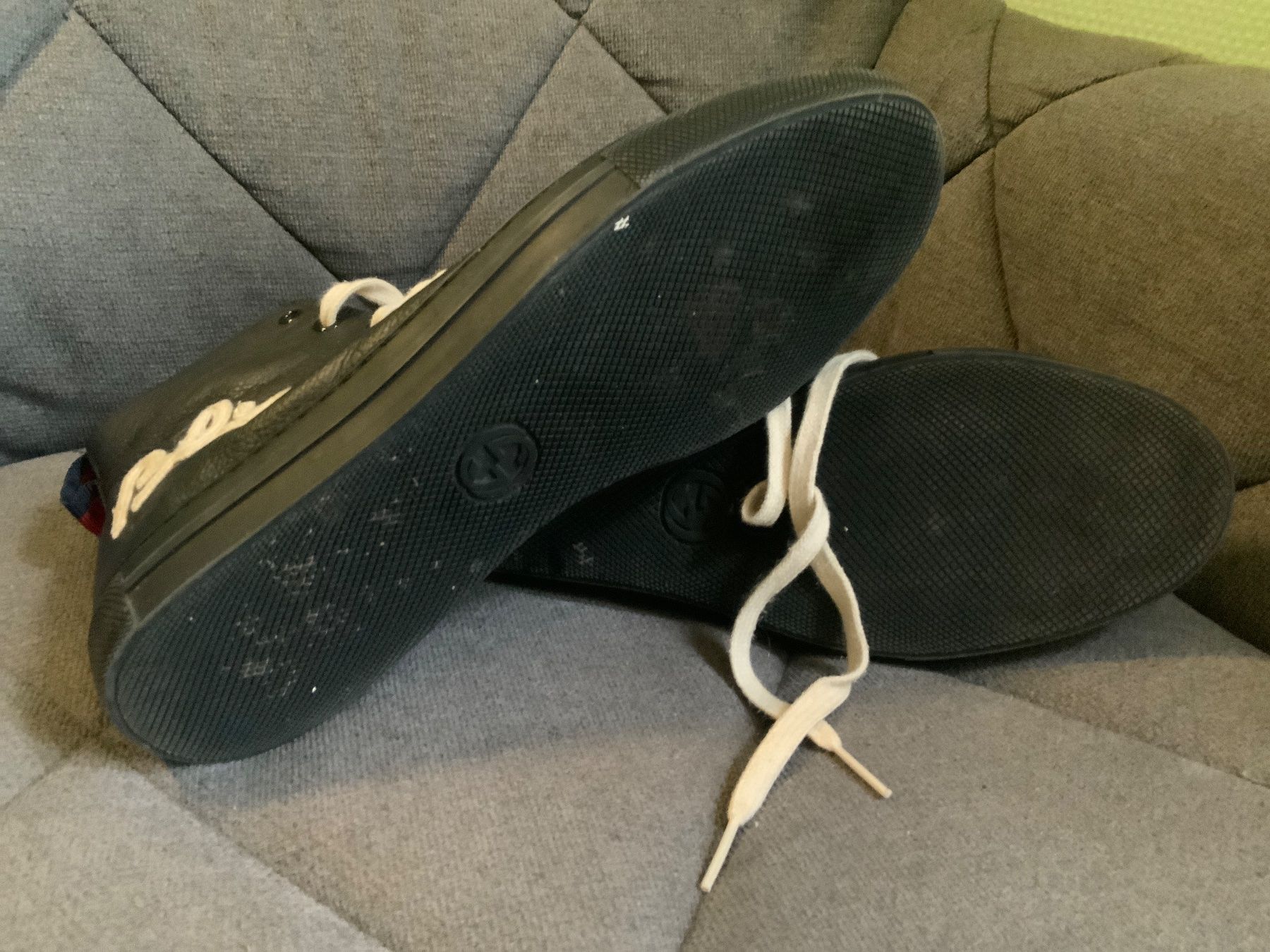 Chaussures hommes: Gucci Blind for Love Sneaker Gr. 41 – D'occasion à Allschwil par GrenzWert 2