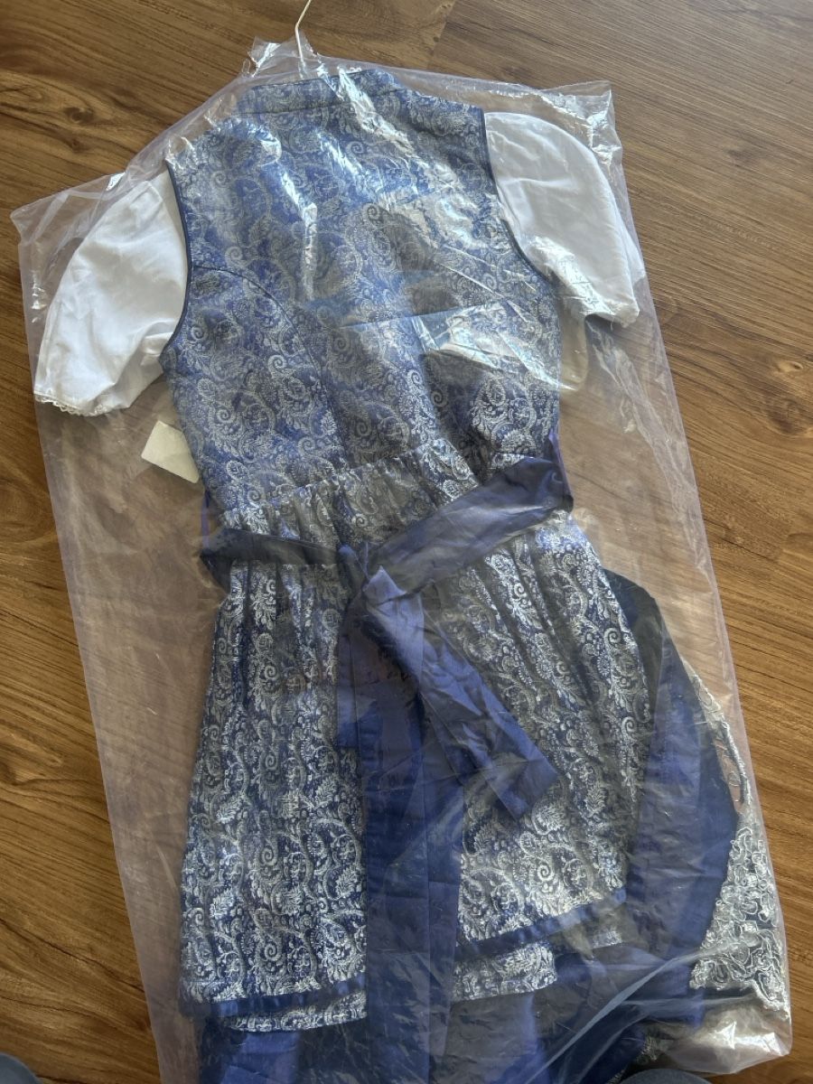 Vestiti & Gonne: Neu stockerpoint Kinder Dirndl set 110/116 – Nuovo e nell'imballaggio originale da Seuzach venduto da jess3983 2