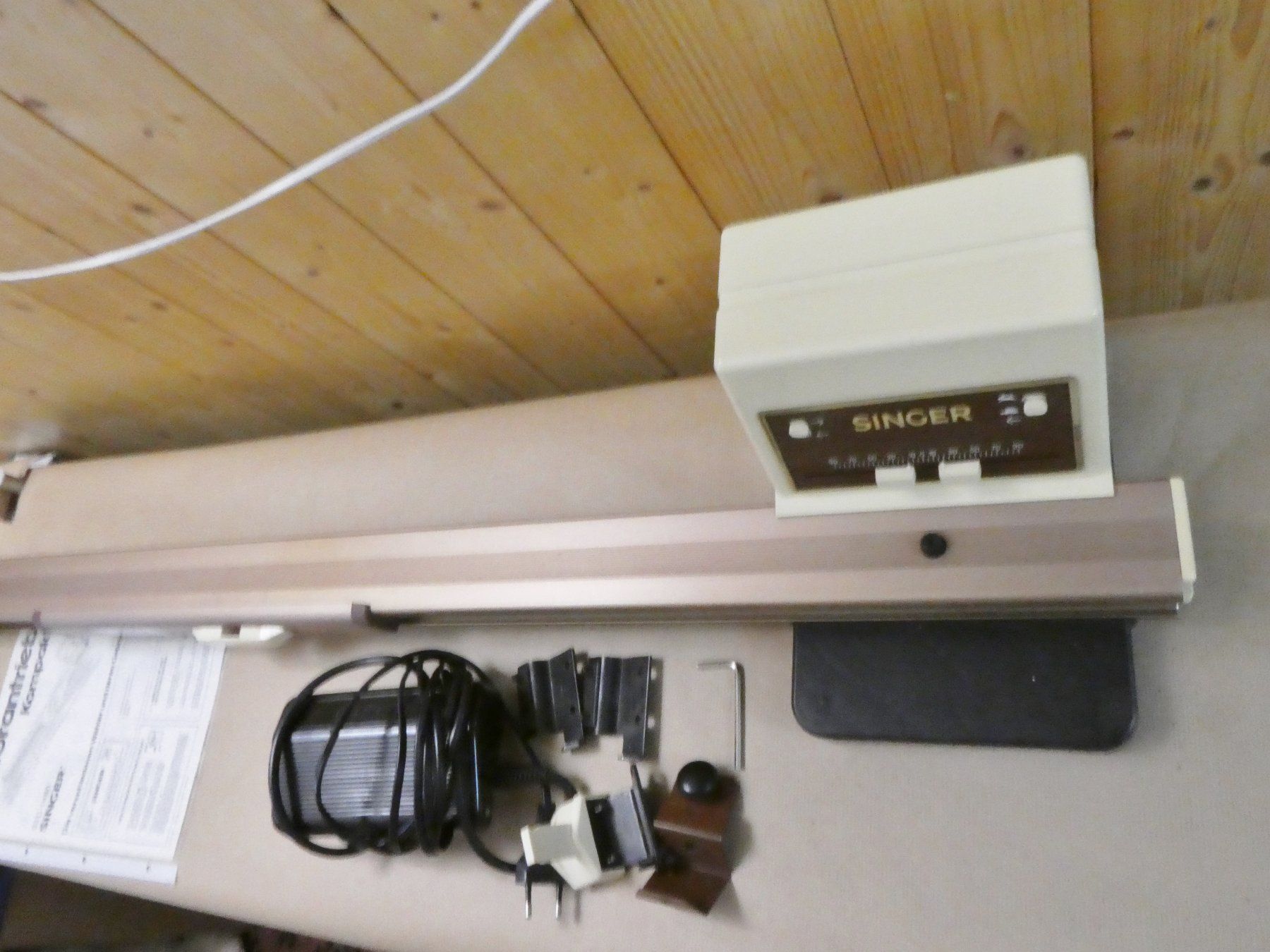 Tutte le macchine: für Strickmaschine Singer Motor STC 1480 – Usato da Siebnen venduto da Ra-la-ra-ol