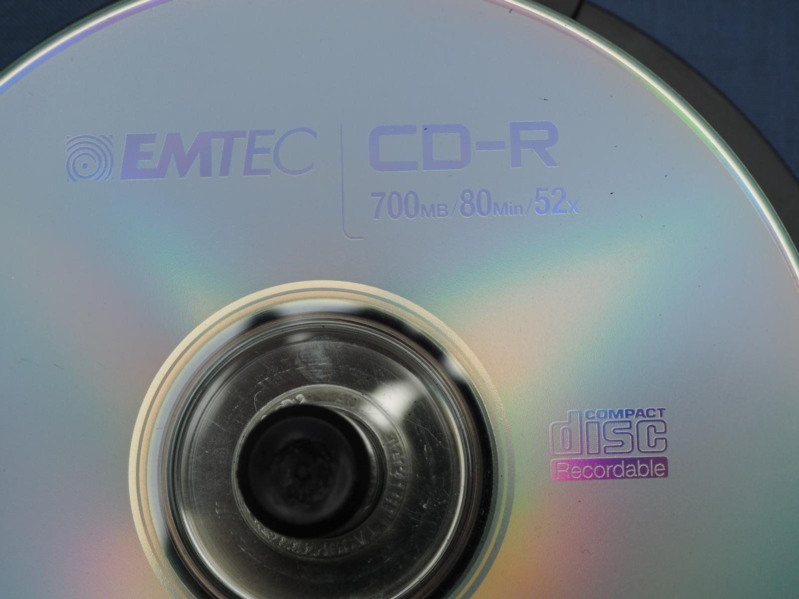 CD & DVD-Rohlinge: EMTEC CD-R 700 MB – Neu (gemäss Beschreibung) aus Grenchen von  1