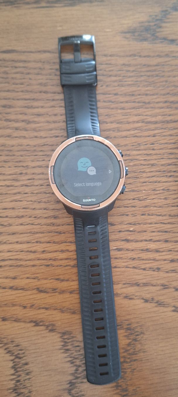 Suunto Smartwatch: Suunto 9 Baro Smartwarch – Usato da Zürich venduto da kre_89dn