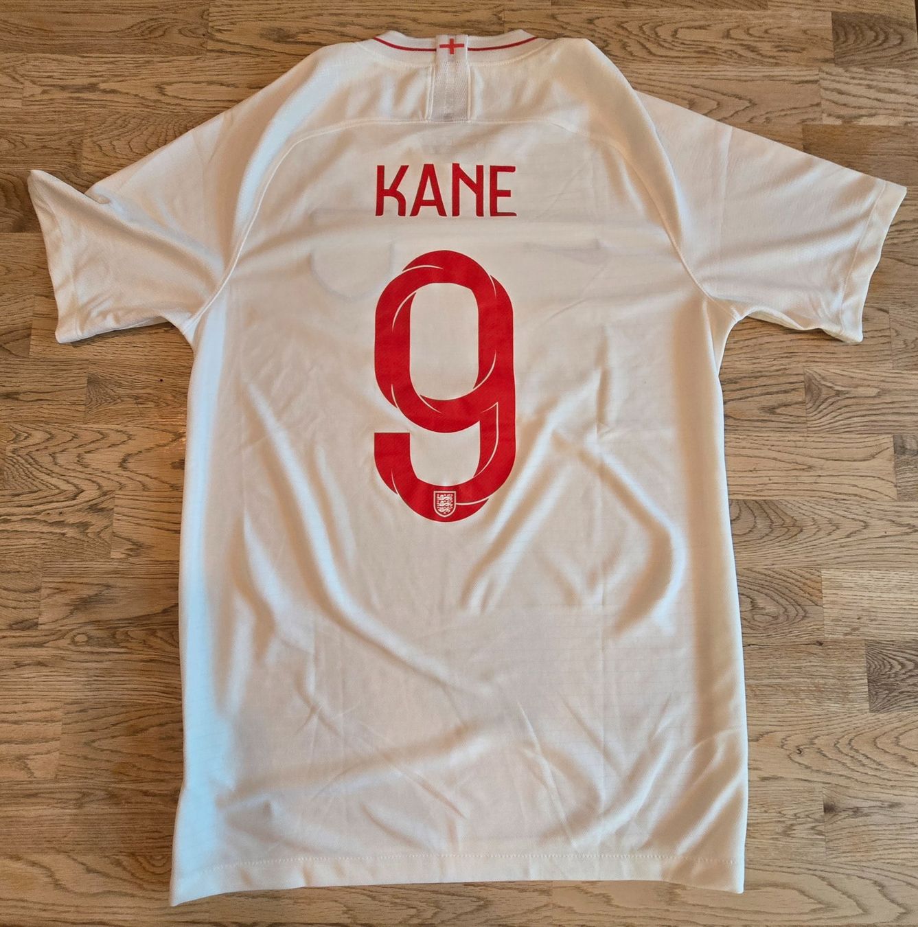 Nike Canottiere & Pantaloni: England | Kane | 2018/19 | Super Zustand – Usato da Zollbrück venduto da MiKron