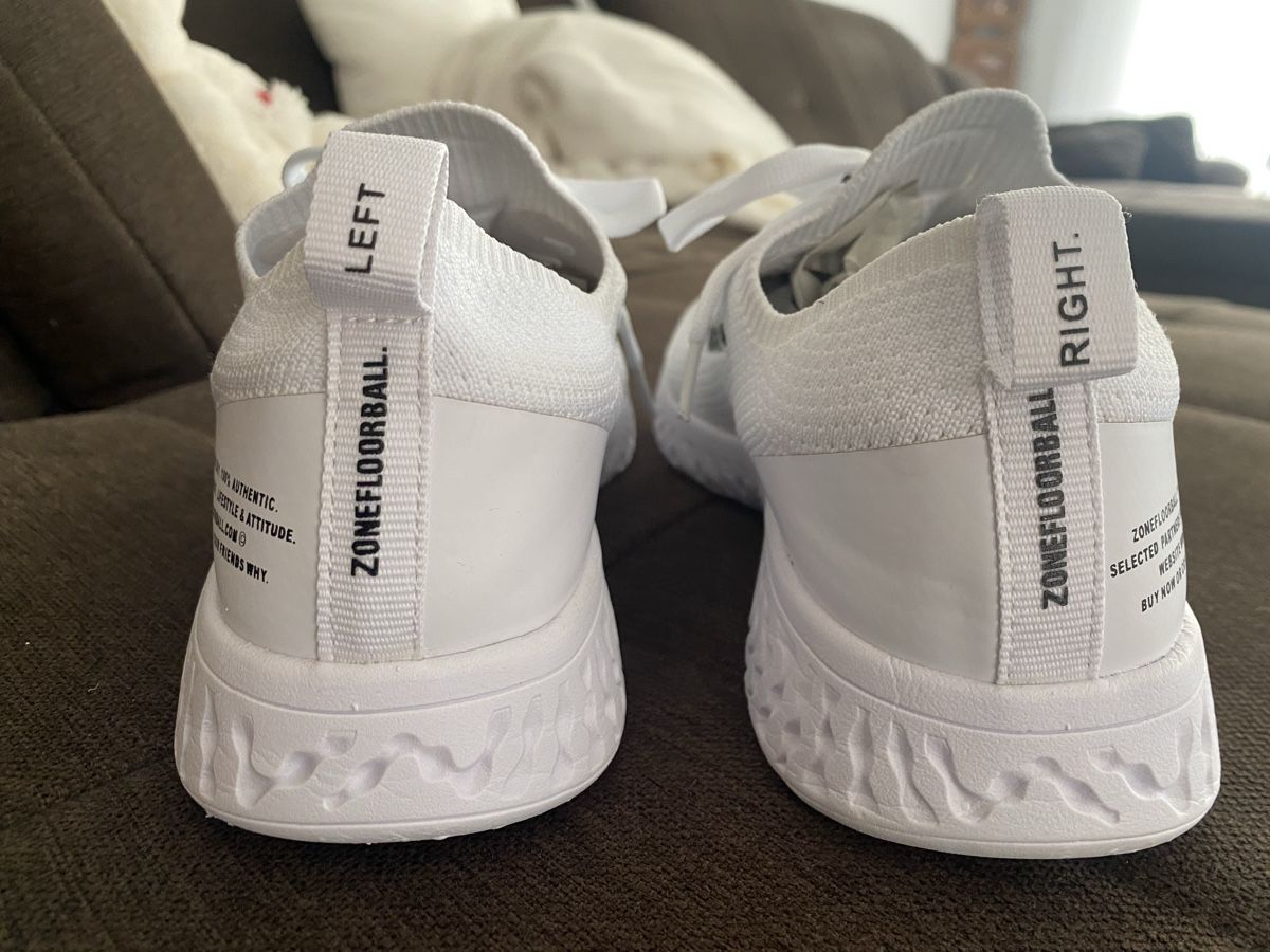 Scarpe da uomo: Sneaker ZONE FLOORBALL Trainer weiss, Gr. 38 – Usato da Domat/Ems venduto da Furreri 2