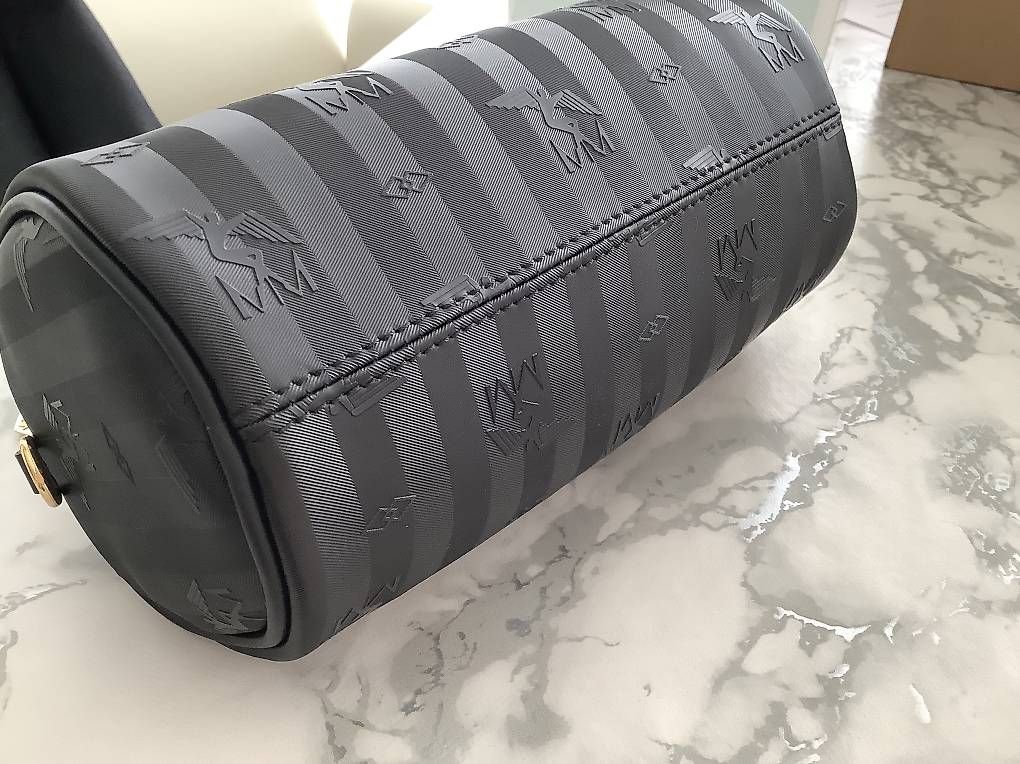 Taschen für Damen: Maison Mollerus Tasche, Neuwertig! – Neu (gemäss Beschreibung) aus Aegerten von G7unit 3