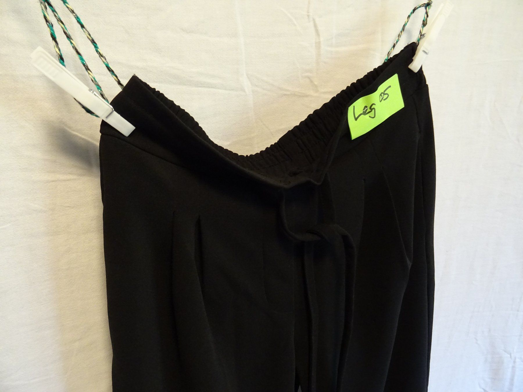 Pantaloni: Jogginghose Zebra Grösse M                           (Leg05) – Nuovo (secondo la descrizione) da Rothrist venduto da heinrich1966 1