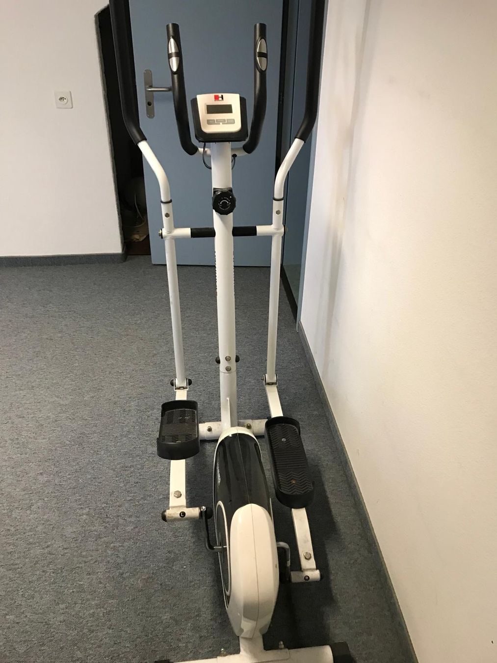 Hometrainer: Hammer Crosstrainer CT3 - Guter Zustand. – Usato da Nänikon venduto da tinatina78