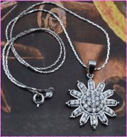 Sonne Anhänger mit Kette 18K Vergoldet