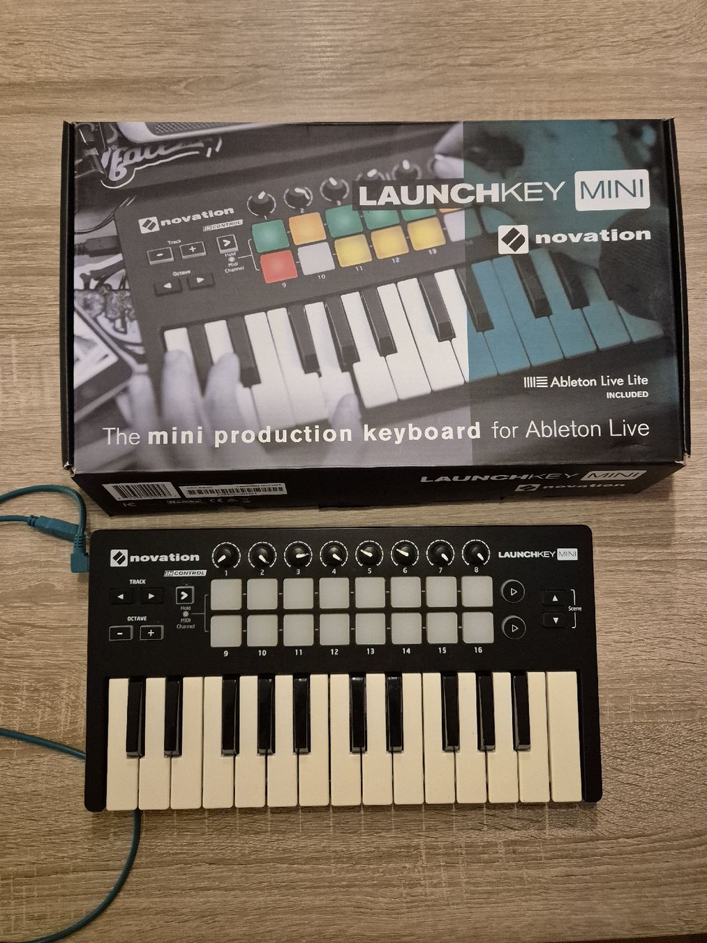 Novation Platines de mixage: Novation Launchkey Mini Mk2 – D'occasion à Sursee par wmbcar
