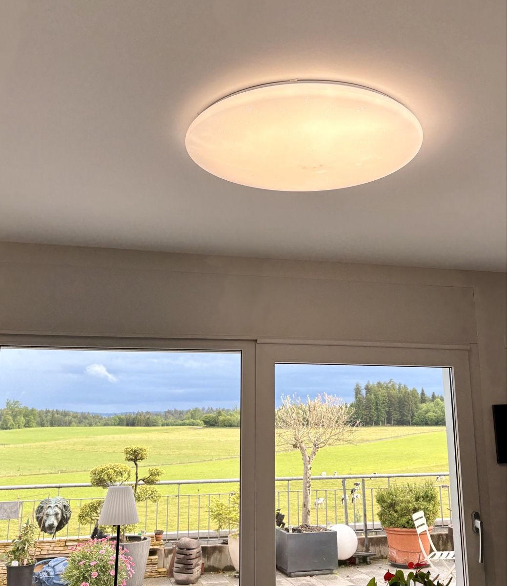 Lustres & lampes de plafonds: Moderne Deckenleuchte, Top Zustand. – D'occasion à Illnau par RAIUGA