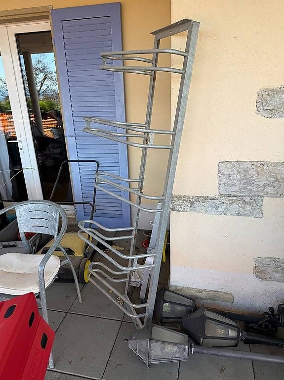 Rateliers à velo: Support à vélo – D'occasion à evilard par tgev