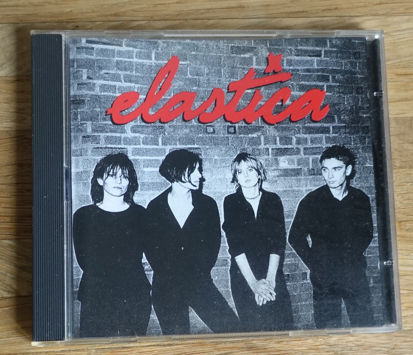 CD: Elastica - D25 – Usato da Sessa venduto da discoverymedia