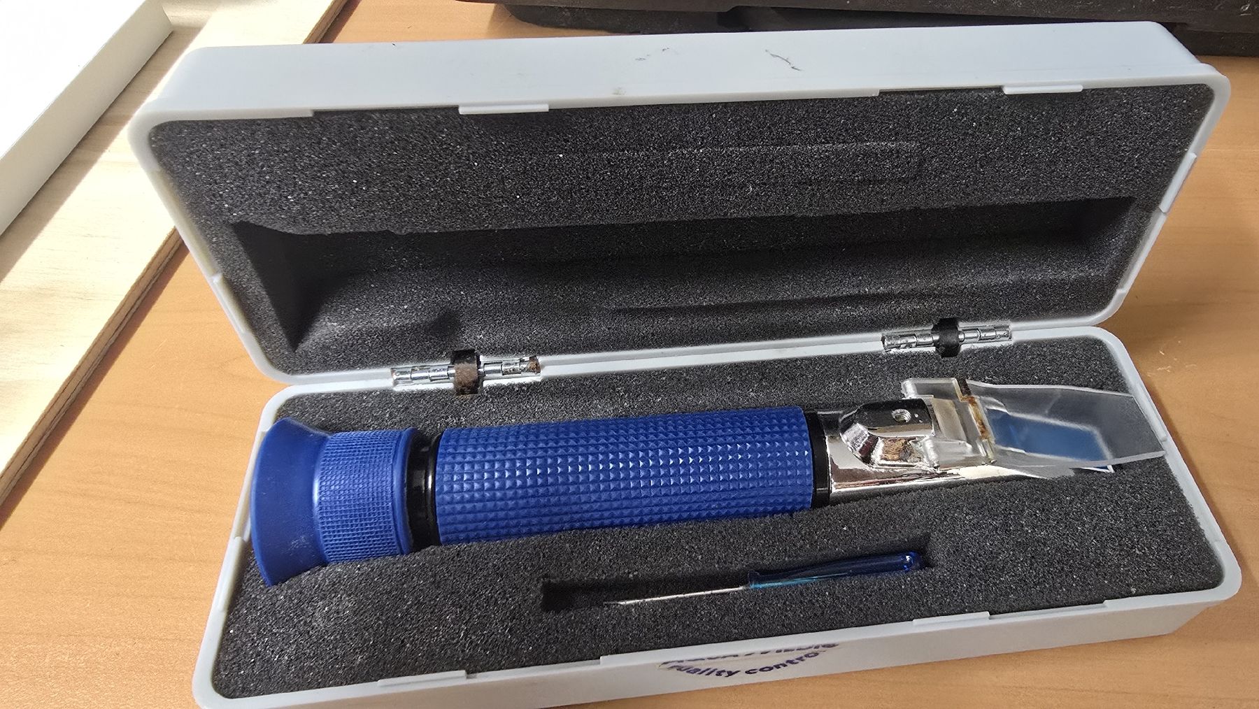 Misurare: Refraktometer Meerwasser gebraucht – Usato da Niederglatt ZH venduto da phi_9x5z 1