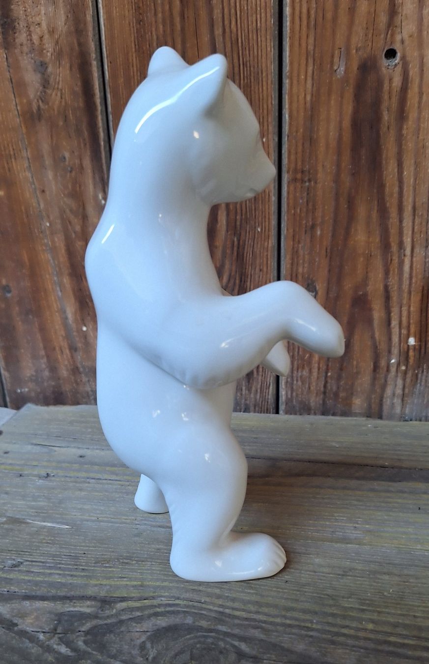 Statuette: KPM Przellan Bär, weiss stehend – Usato da Weinfelden venduto da JoeBaer 3