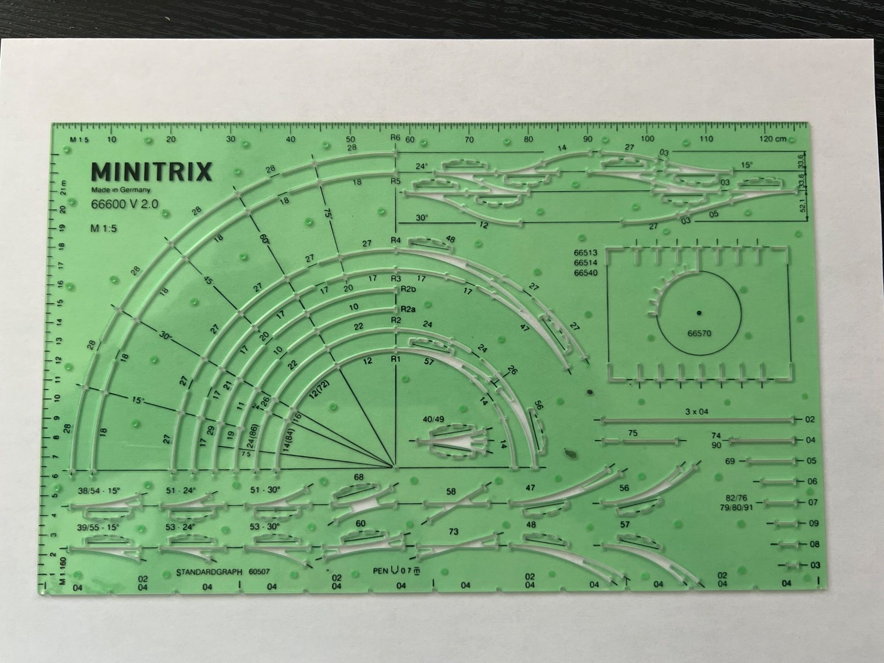Trix Modelleisenbahnen: Minitrix Gleisplan Schablone 66600 V2.0 Masse 1:5 – Gebraucht aus Heimberg von Buck89