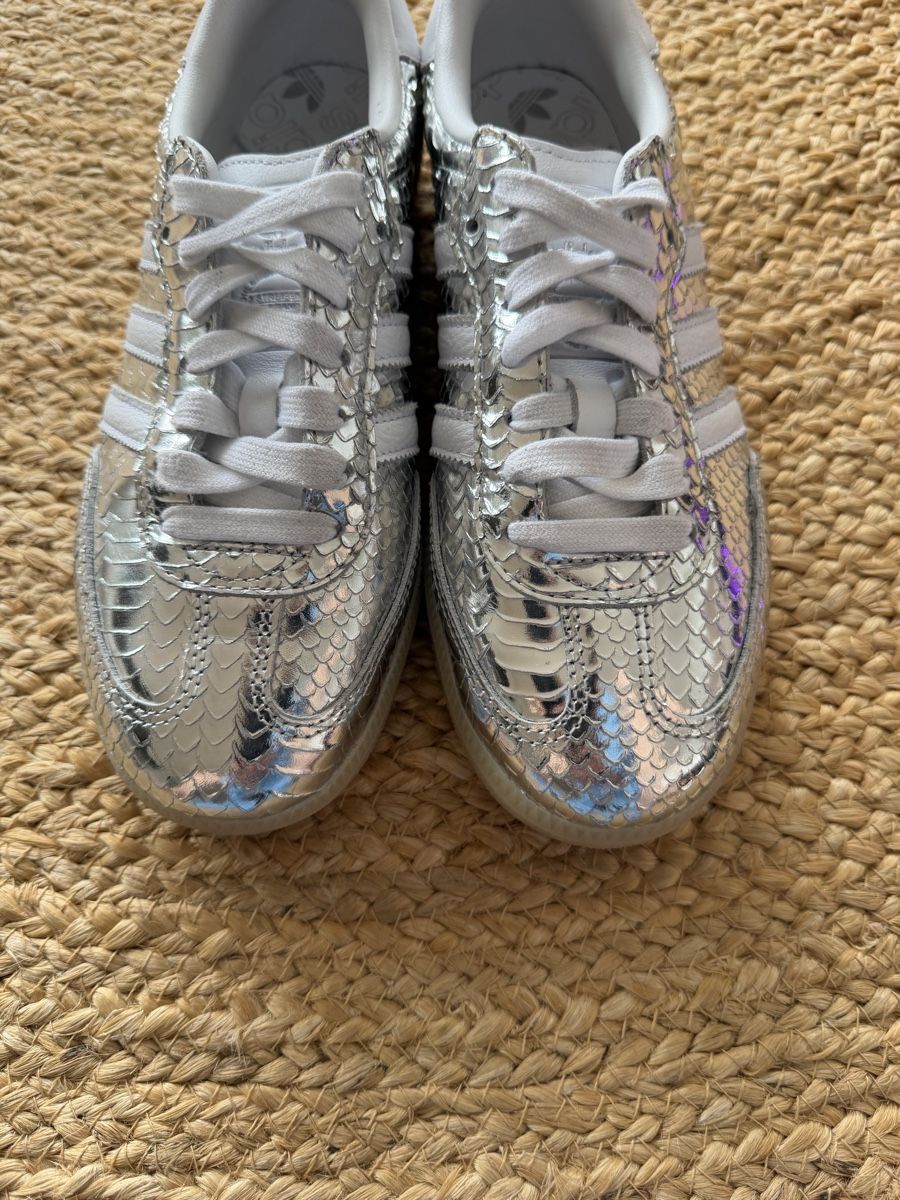 Damenschuhe: Adidas Samba Damen Sneaker Silber – Gebraucht aus Alosen von .AMEA. 3
