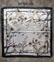 Foulard vintage en polyester – 90x90 cm