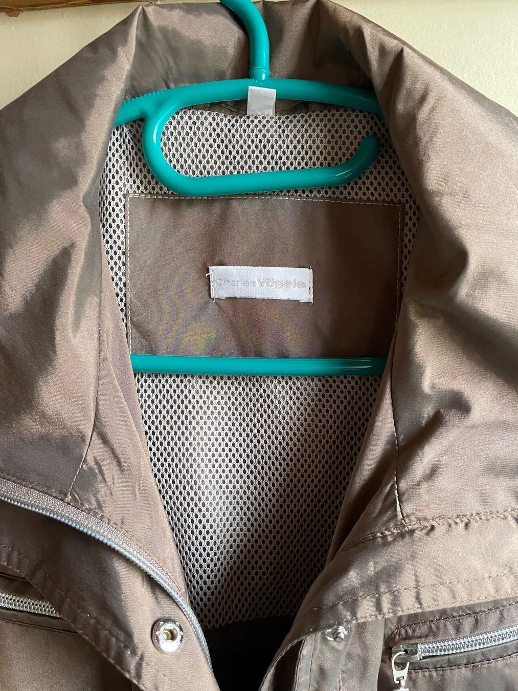 Vestes: Damenjacke Gr. 38 mit Kaputze – D'occasion à Wyssachen par Hahe89 2