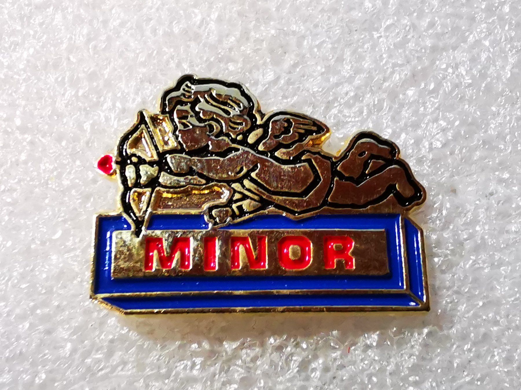 Plaketten & Abzeichen: Ansteckpin 37: Minor – Gebraucht aus Oppligen von Pin-Fall-Shop