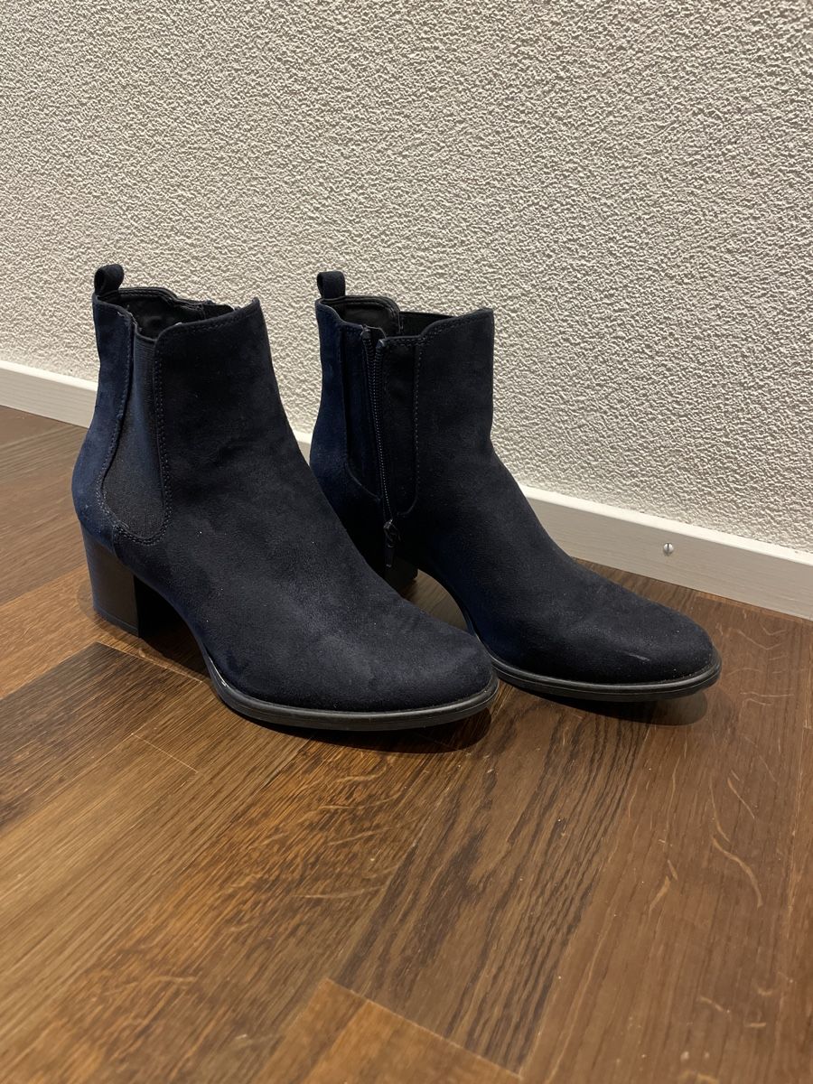 Graceland Scarpe da donna: Dunkelblaue Stiefeletten von Graceland – Usato da Schmitten FR venduto da Monei19