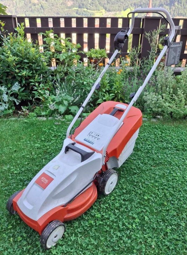 Stihl Tagliaerba: Stihl Elektrorasenmäher RME 235 – Usato da Zürich venduto da Pokahontas 2