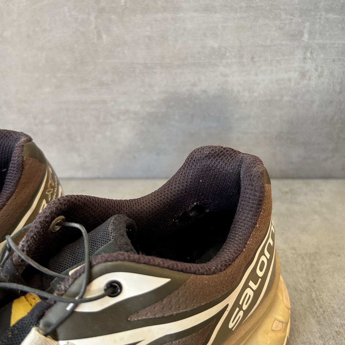 Scarpe da uomo: 2000s Salomon XT-6 Wren Kangaroo – Usato da Bern venduto da shoprestoredvintage 5