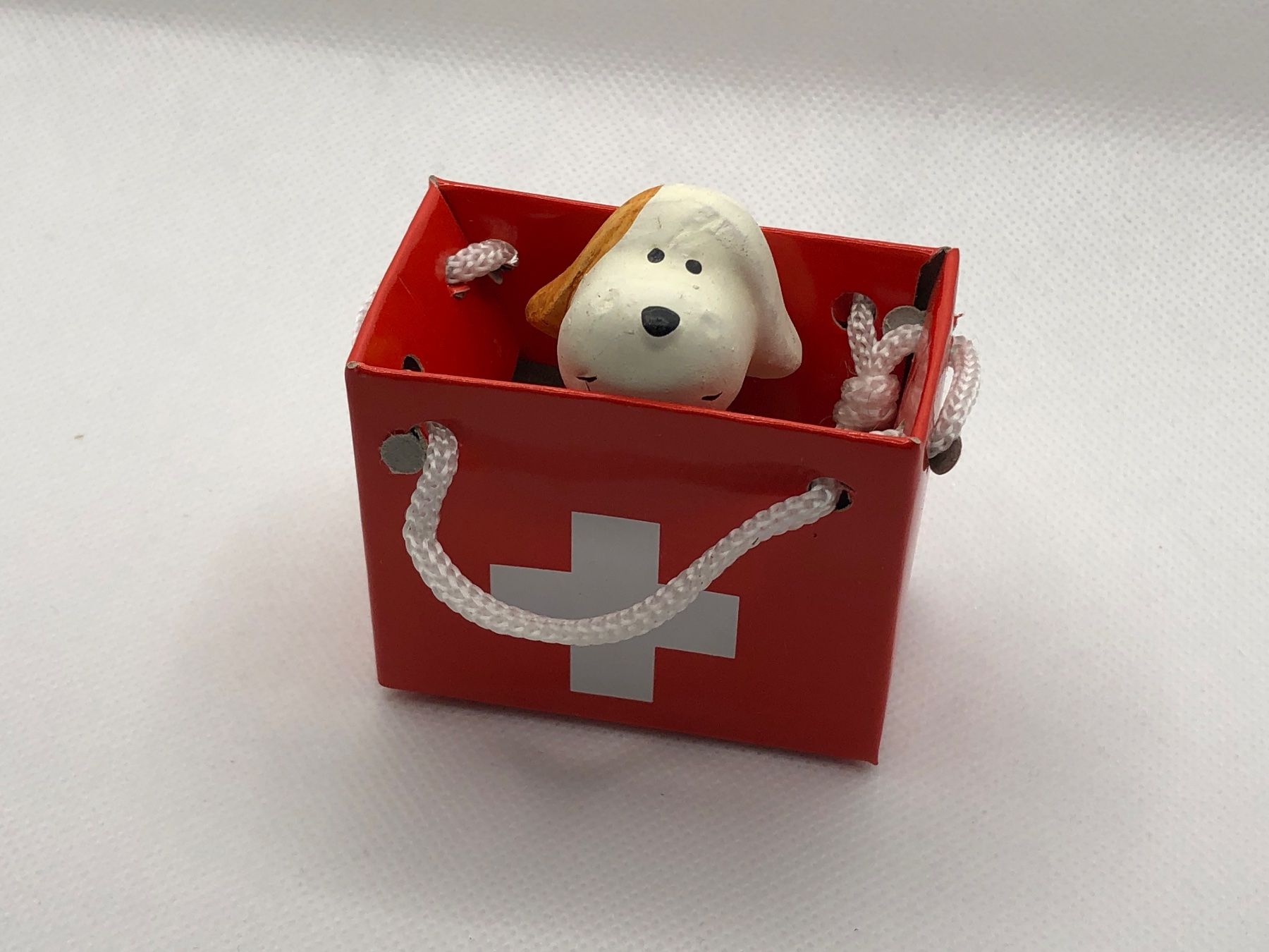 Tutte le decorazioni: Geschenkböxchen Hund – Nuovo e nell'imballaggio originale da Thun venduto da tulu_1995 1