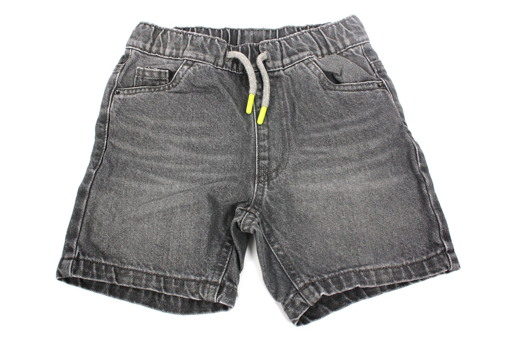 Pantaloni: ALIVE kurze Kinder Jeans gr. 134 – Usato da Zollikofen venduto da Restwert_Zollikofen