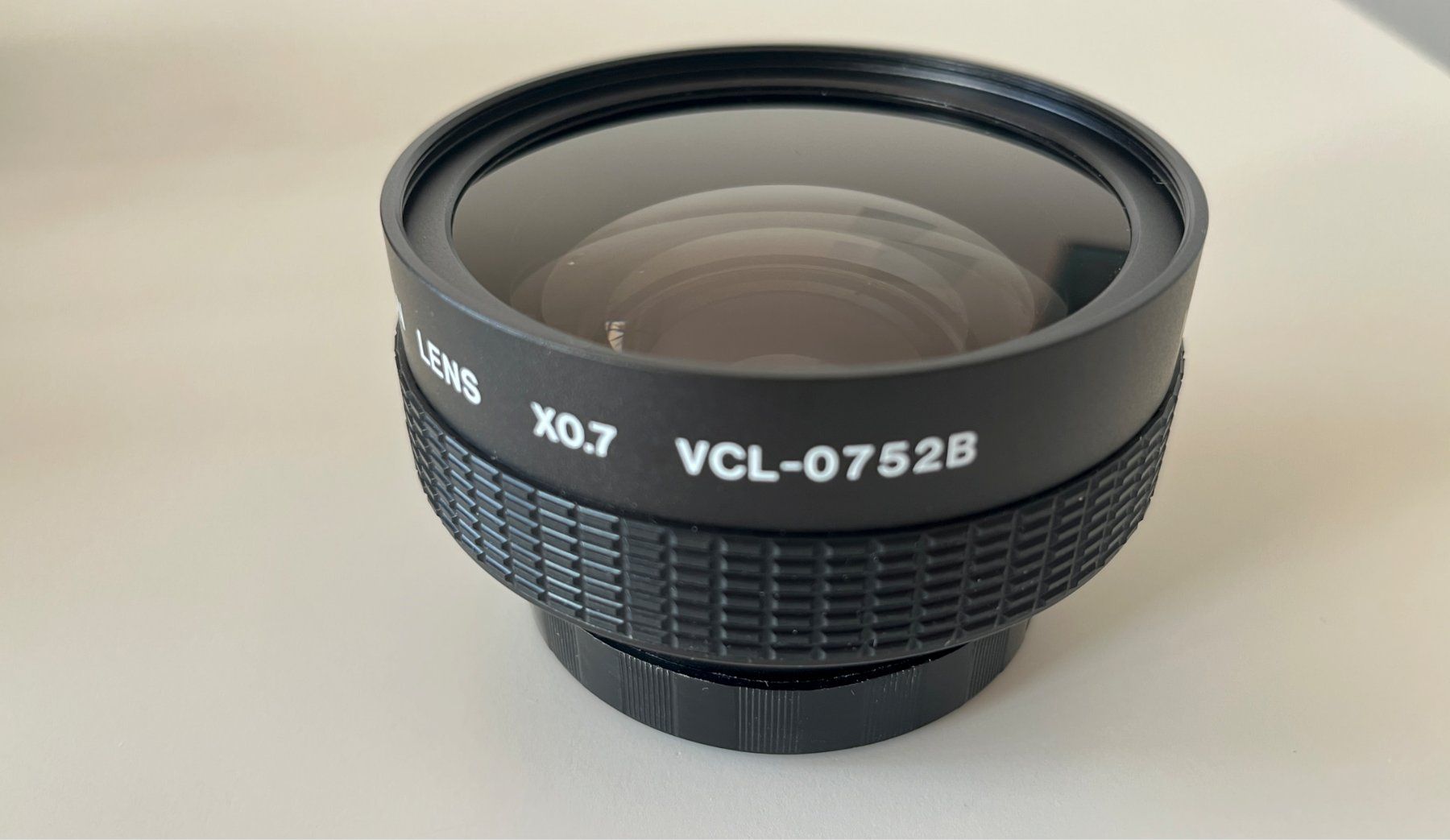 Sony Obiettivi: Sony Weitwinkelkonverter Vorsatzobjektiv X0.7 VCL-0752B – Usato da Montreux venduto da avm_8ngm 6