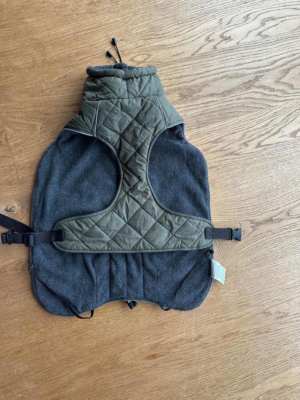 Trixie Abbigliamento: Hundemantel Winter Gr. 45 – Nuovo (secondo la descrizione) da Niederbüren venduto da Hudi_1974 1