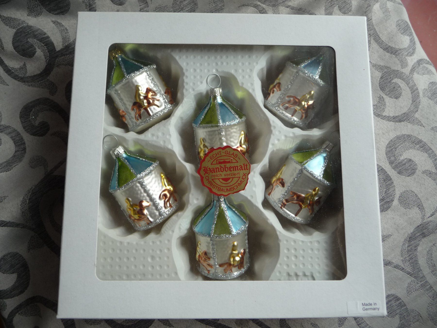 Tutte le decorazioni: 6 x Karussell Christbaumschmuck – Nuovo e nell'imballaggio originale da Alpnach Dorf venduto da marvo 1