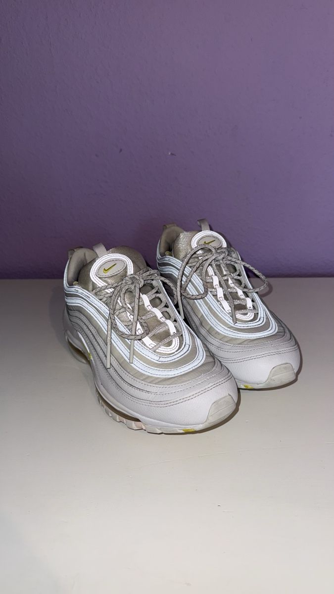 Nike Scarpe da donna: Nike Air Max 97 Damen Grösse 40,  – Usato da Däniken SO venduto da sunnyresales