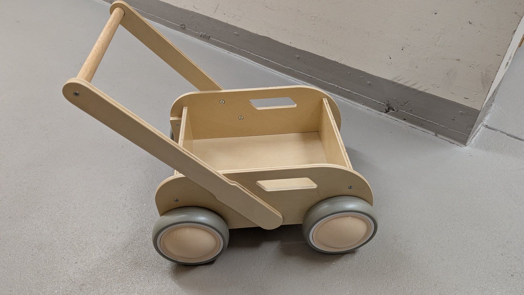 Giocattoli: Toddler push cart – Usato da Thalwil venduto da adi_79sm 1