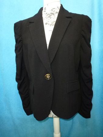 JOSEPH RIBKOFF BLAZER IN SCHWARZ GR 42 GERAFFTE  ÄRMEL ÜBERG