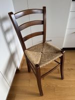 Mediterrane Holzstühle mit Geflecht (4 Stück)