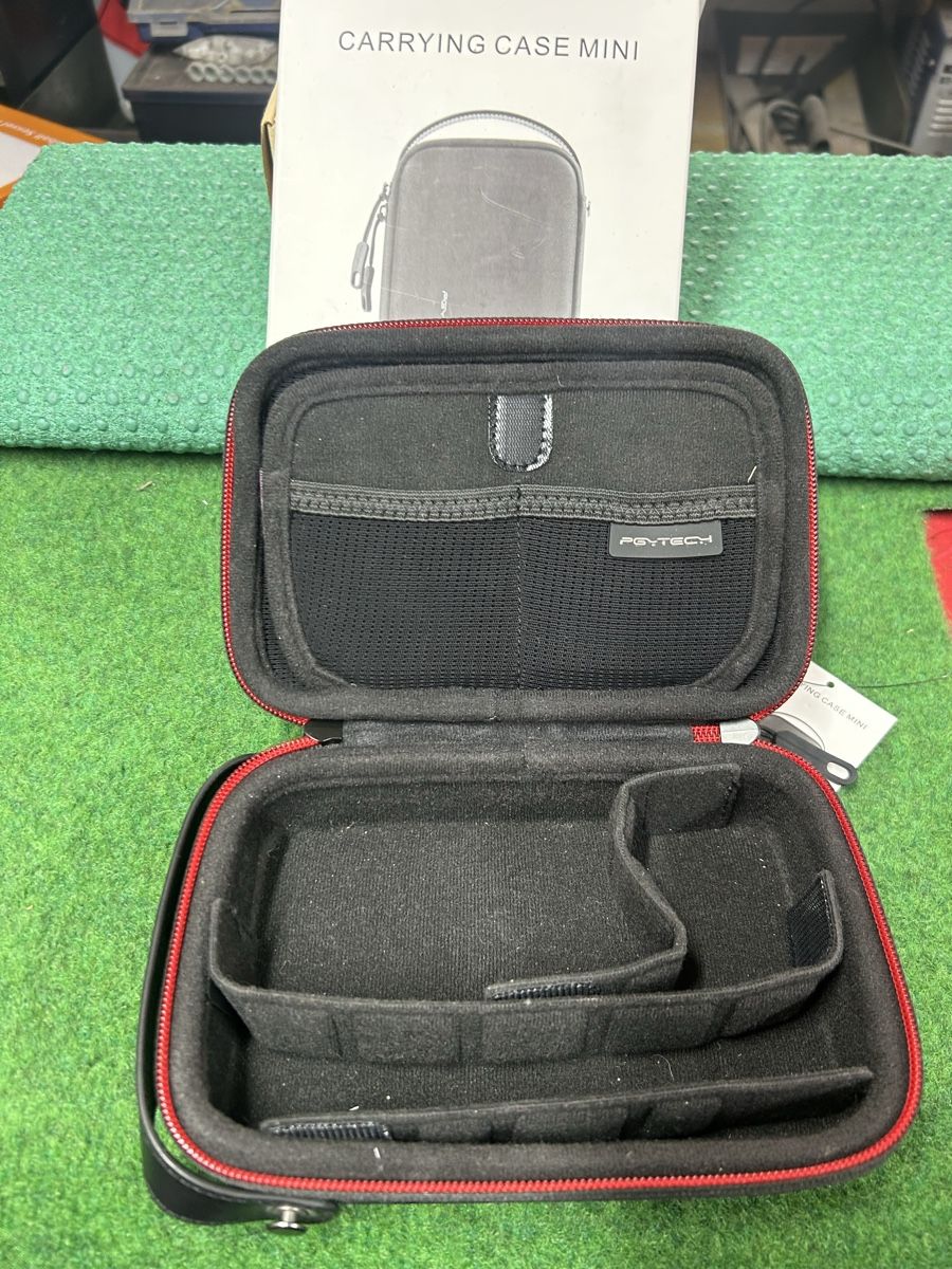 Cover & Protezioni schermo: PGYTECH CARRING CASE MINI – Nuovo (secondo la descrizione) da Guttet-Feschel venduto da Swissdarter 3