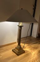 Viktorianische Säulen-Tischlampe aus Messing