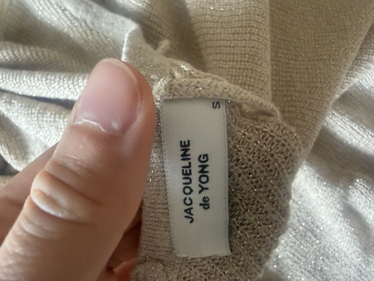 Tops: Jacqueline de Yong Pullover beige Grösse S neuwertig – Neu (gemäss Beschreibung) aus Liestal von isa_8y72 8