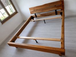 Massives Sumpfeichen Holzbett/Doppelbett -  180x200 cm