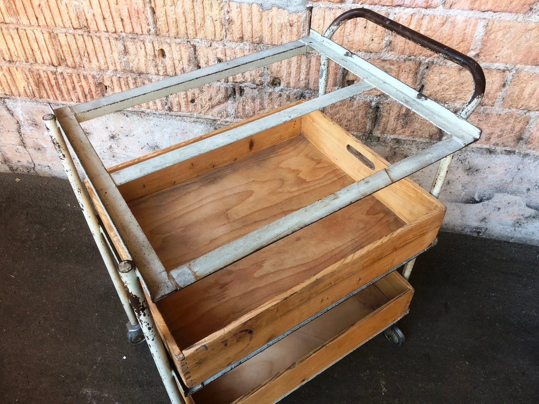 Mobili & Arredamento: Rollwagen Vintage mit 3 Holzboxen – Usato da Laufenburg venduto da industrial-silence 4