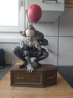 "ES" - Pennywise Statue Sideshow Collecteble
