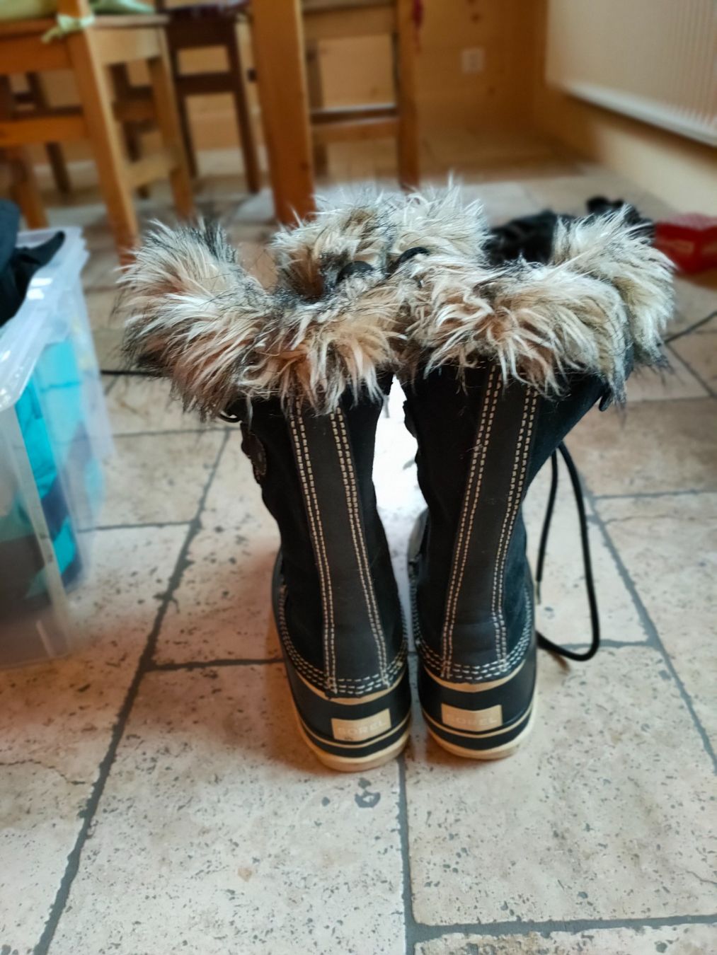 Sorel Scarpe per ragazze: Winterstiefel von Sorel – Usato da Les Moulins venduto da alicia017 2