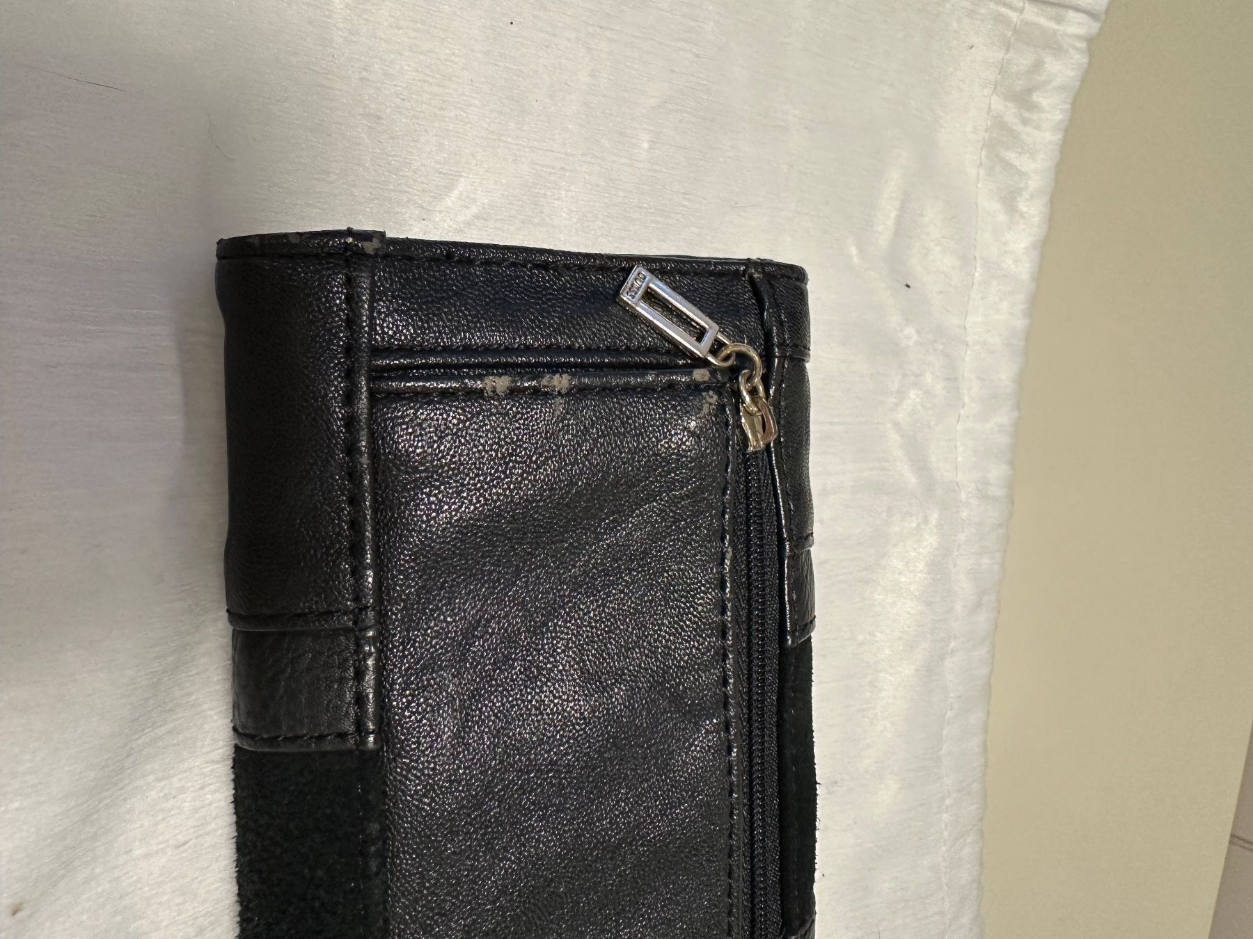 Guess Portamonete: Guess Portemonnaie – Usato da Niederhasli venduto da R__A 2