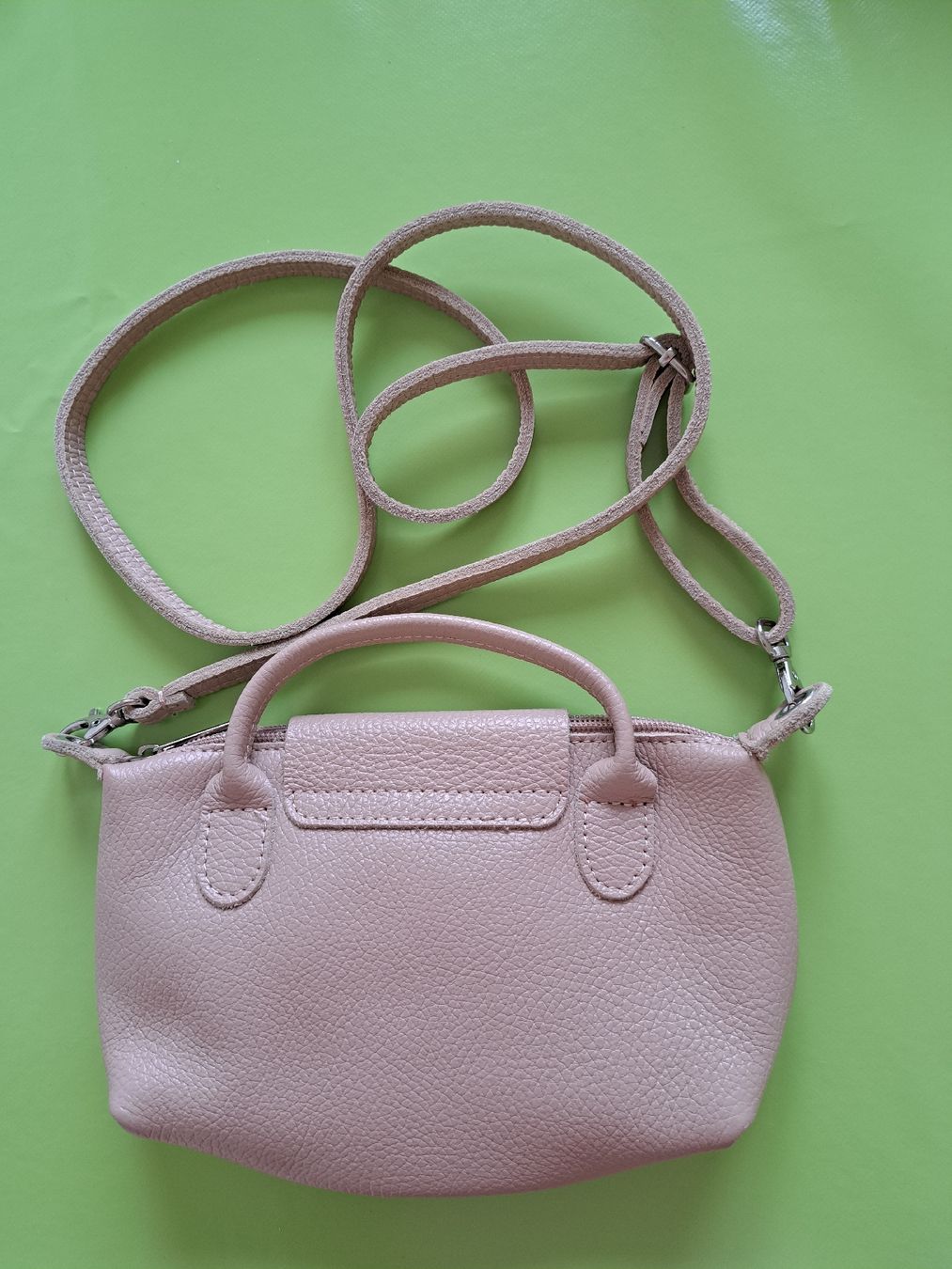Sacs femmes: Ledertasche klein NEU – Neuf (Voir description) à Thalwil par sternenstaub369 1