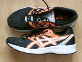 ASICS SPORT LAUFSCHUHE GR. 45