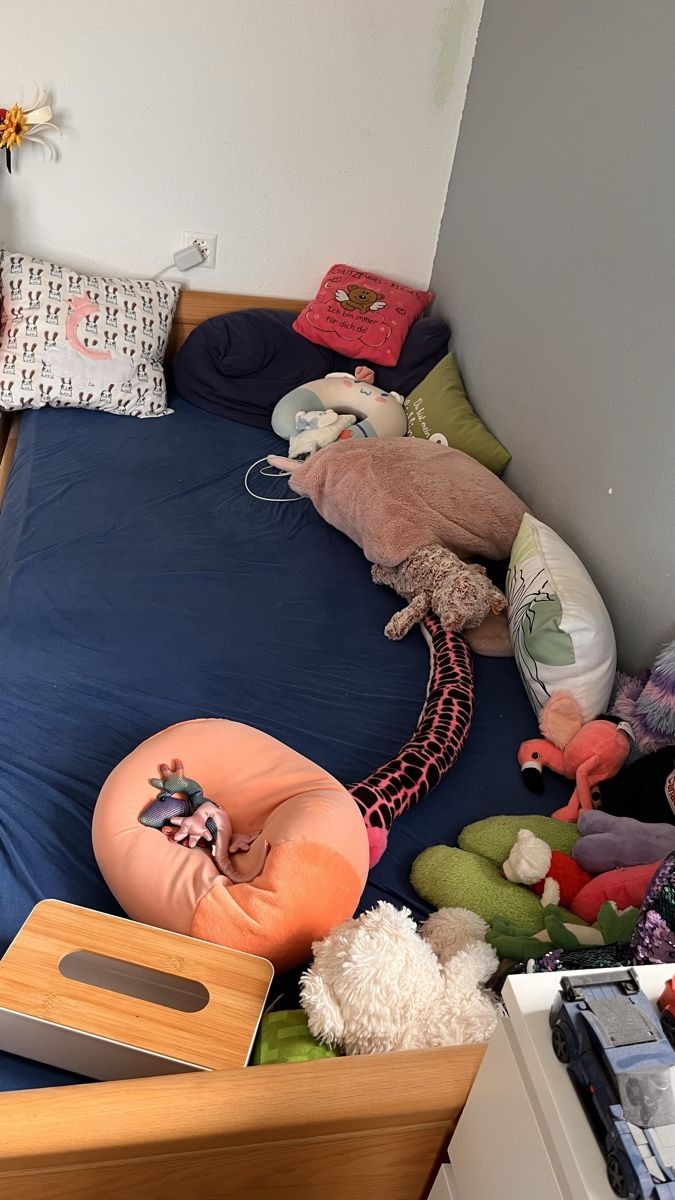 Betten: Bett mit Matratze – Gebraucht aus Rheinau von Empirie 1