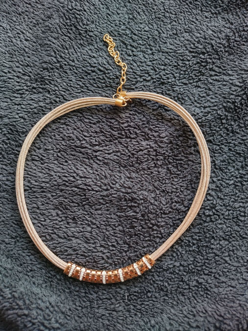 Catenine: Collier Victoria Bijoux – Usato da Mühleberg venduto da Eliboub 1