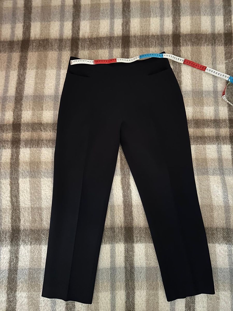 Akris Pantaloni: Akris Punto Damenhose – Usato da Binningen venduto da Yuliya15 2